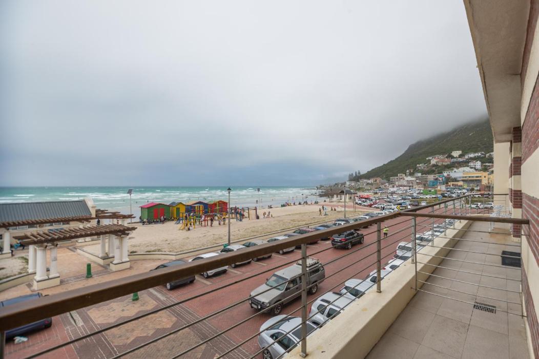 At The Beach - Muizenberg Ciudad del Cabo Exterior foto